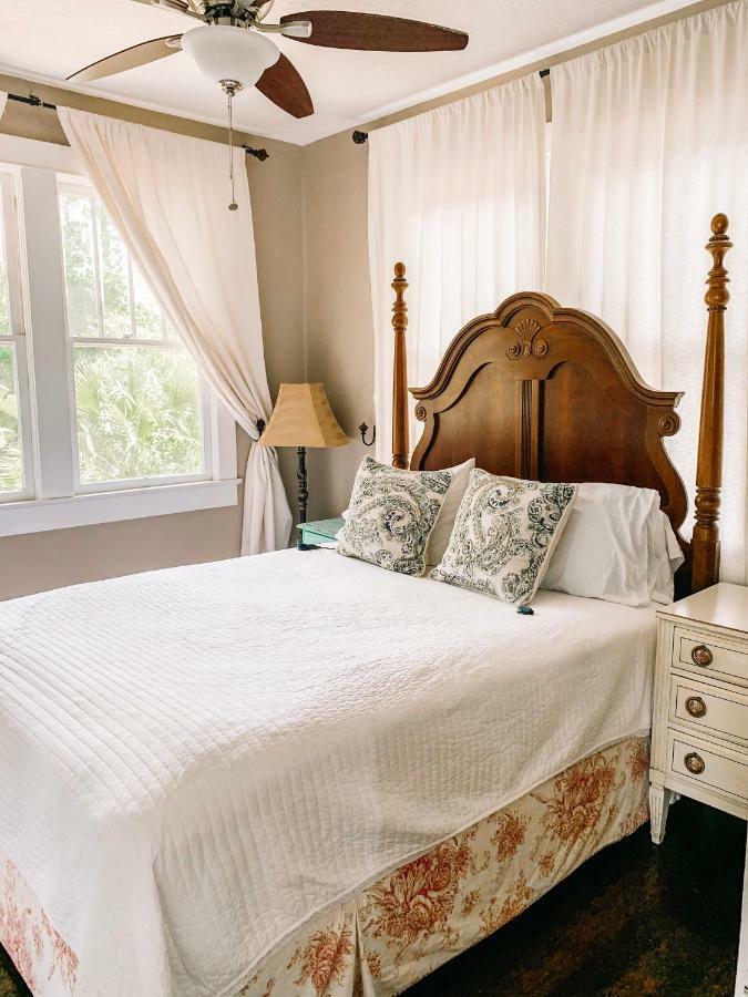 Park Place Inn And Cottages Σάνφορντ Εξωτερικό φωτογραφία